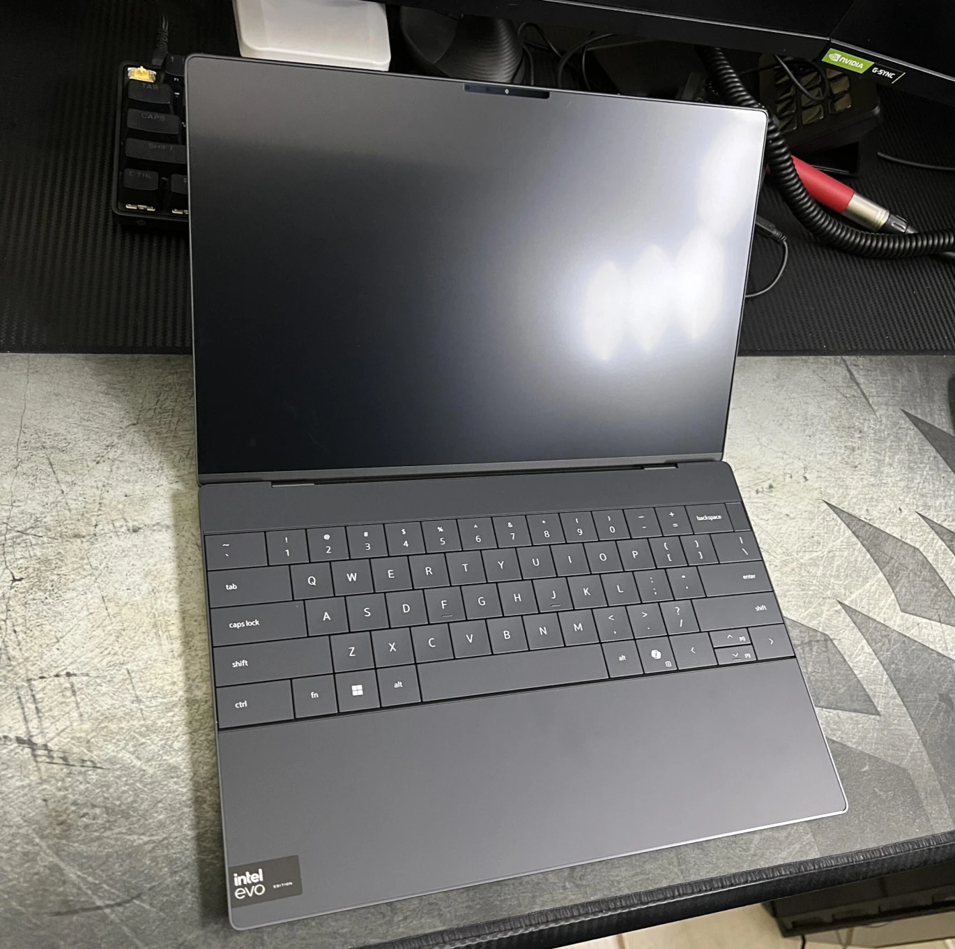 Dell XPS 13 9340 ( Ultra 7 155H | 16GB RAM | 512GB SSD | Arc Graphics | 13.4″ FHD+ 120Hz | Windows 11 ) XPS9340-7319BLK-PUS