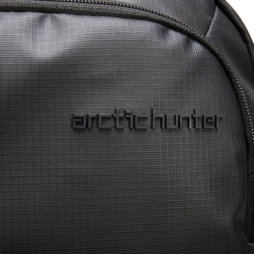 حقيبة ظهر Arctic Hunter للكمبيوتر المحمول مقاس 15.6 بوصة B00387 | أسود