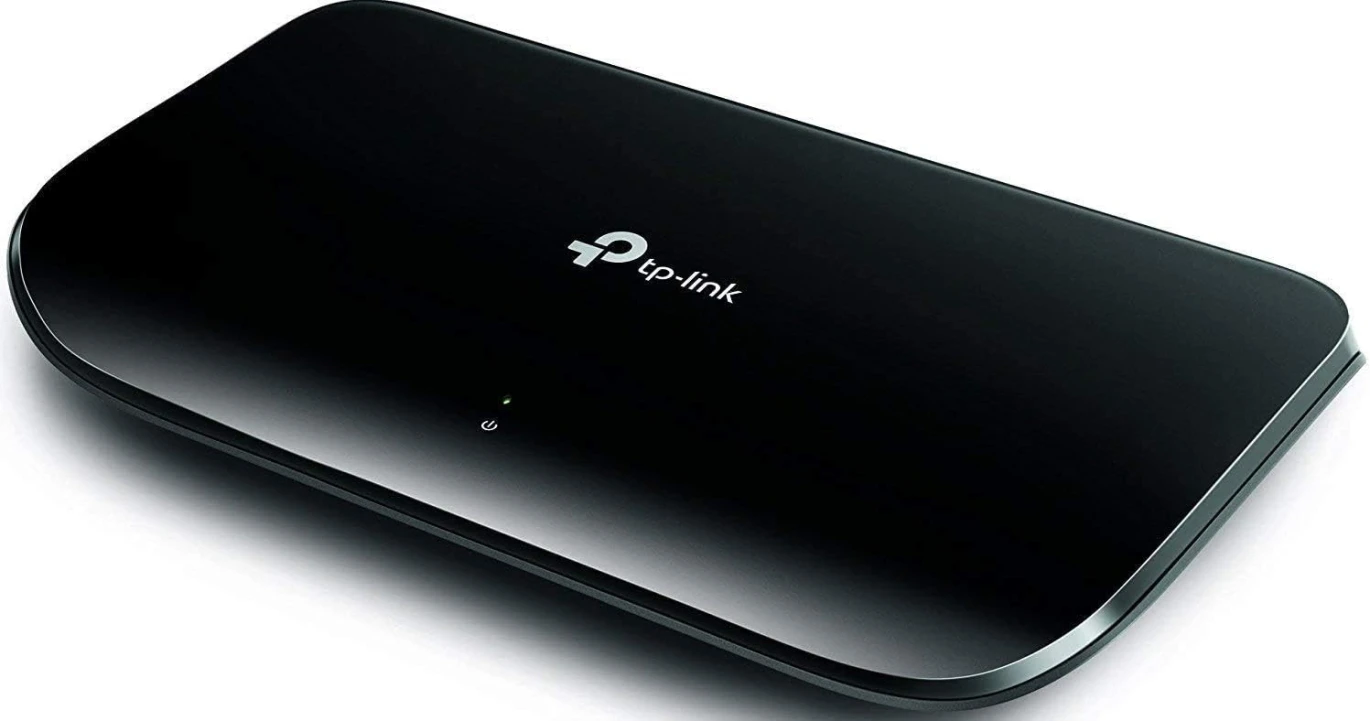 TP-Link TL-SG1008D مفتاح شبكة جيجابت إيثرنت 8 منافذ، سطح المكتب أو الحائط، تحسين حركة المرور بدون مروحة - أسود