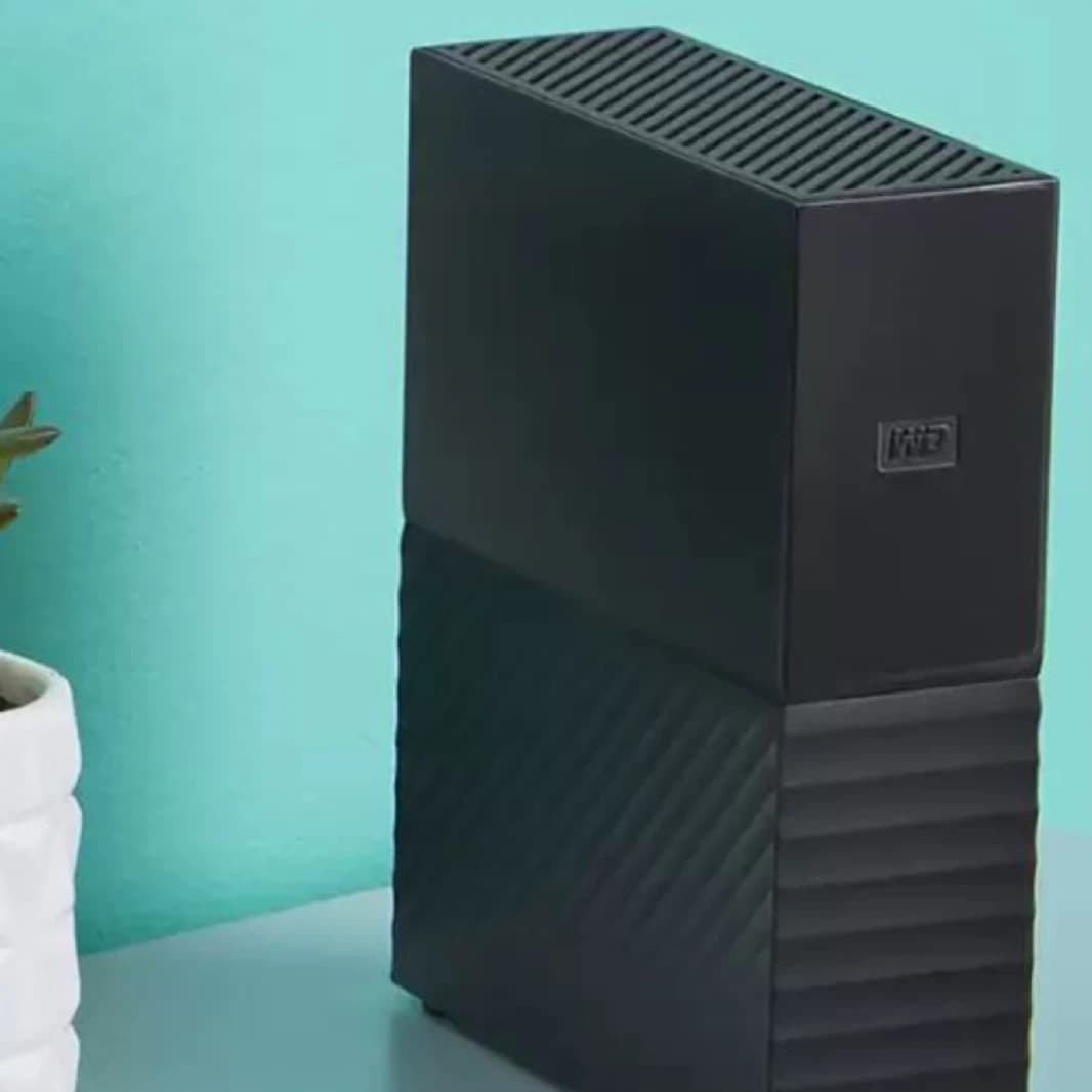 Western Digital My Book external hard drive ( HDD ) – 16TB – USB 3.2 Gen 1 Interface – WDBBGB0160HBK-EESN
