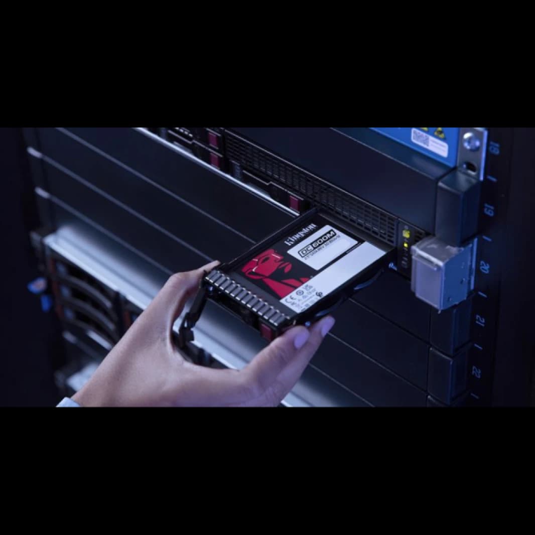 Kingston Server SSD DC600M / 960G