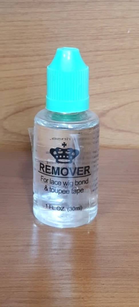 Powerful Lace Wig Bond Remover in Luxurious Design with Effective Ingredients for Quality Hair Enthusiasts