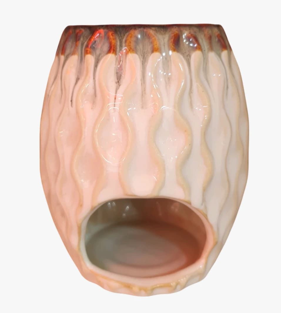 Modern Ceramic Fragrance Diffuser with Wavy Design for Elegant Decor Enthusiasts