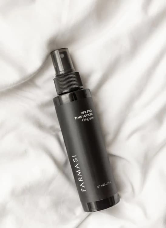 Farmasi Makeup Fixing Spray