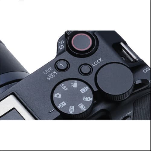 Canon EOS R50 V Mirrorless Camera with RF-S14-30mm
