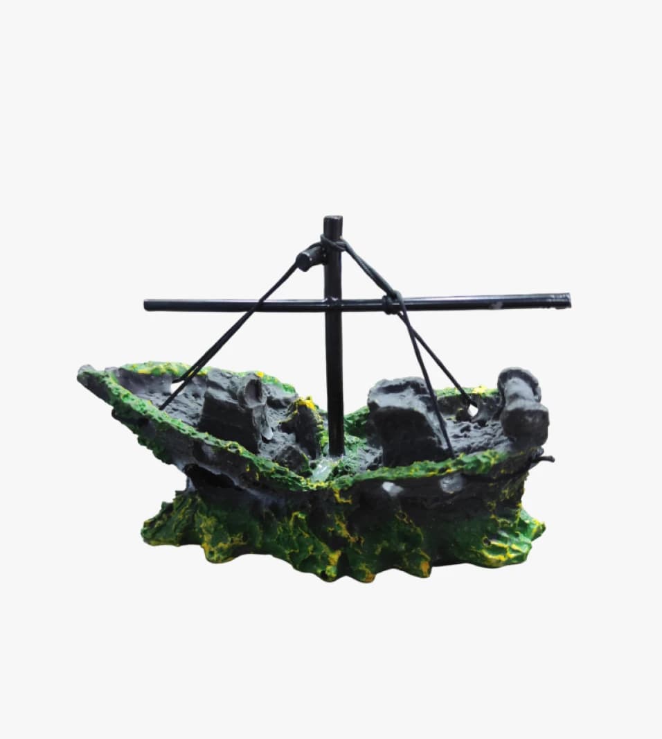 Decorative Stone Crafted Ship Aquarium Ornament, Perfect for Interior Fish Tank Enthusiasts Seeking Elegance