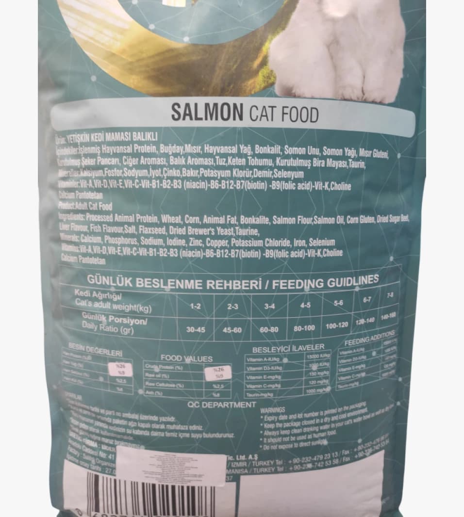 Pause Adult Cat Food with Salmon Design for Immune System Support in a Comprehensive Dietary Formula