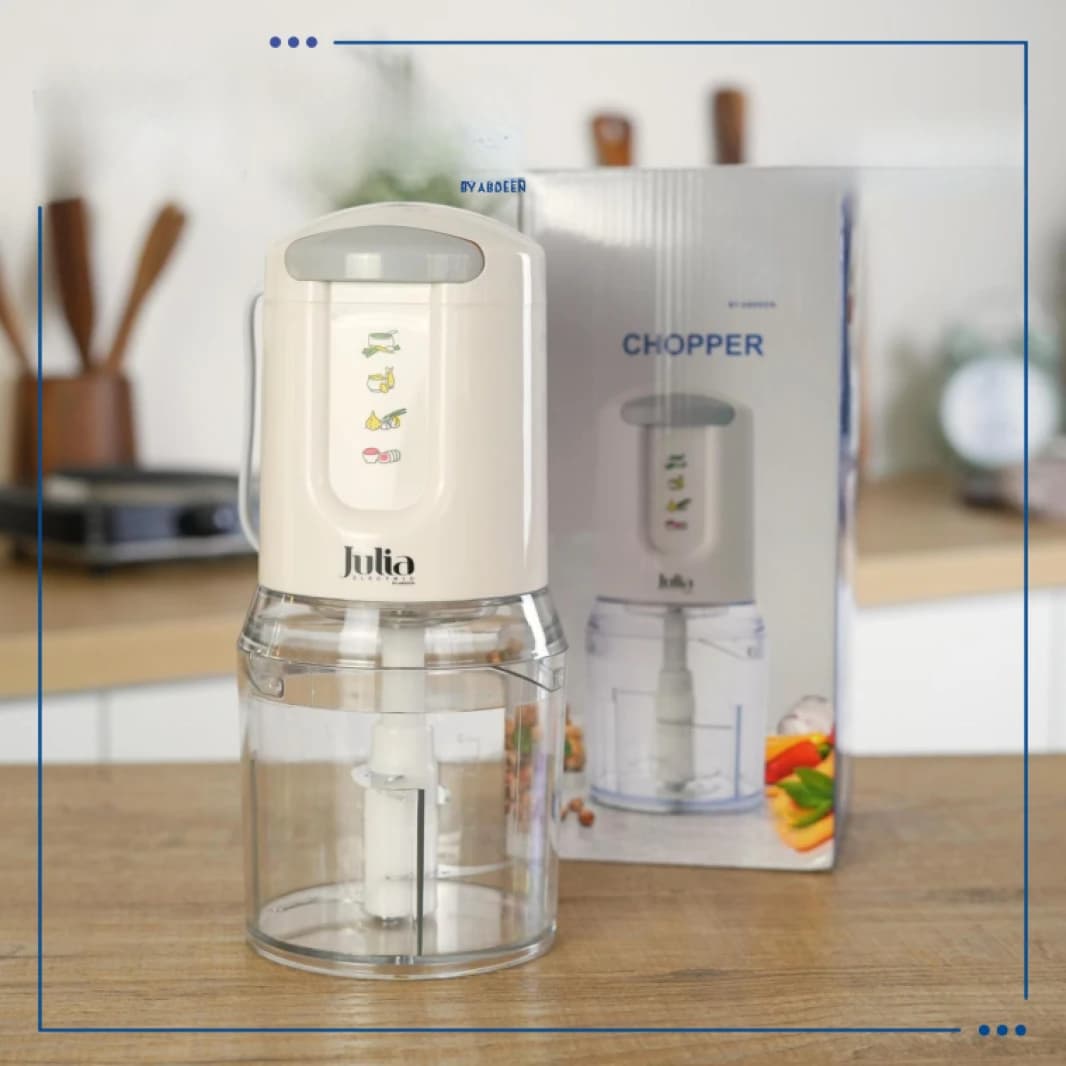 Julia vegetable and leaf chopper