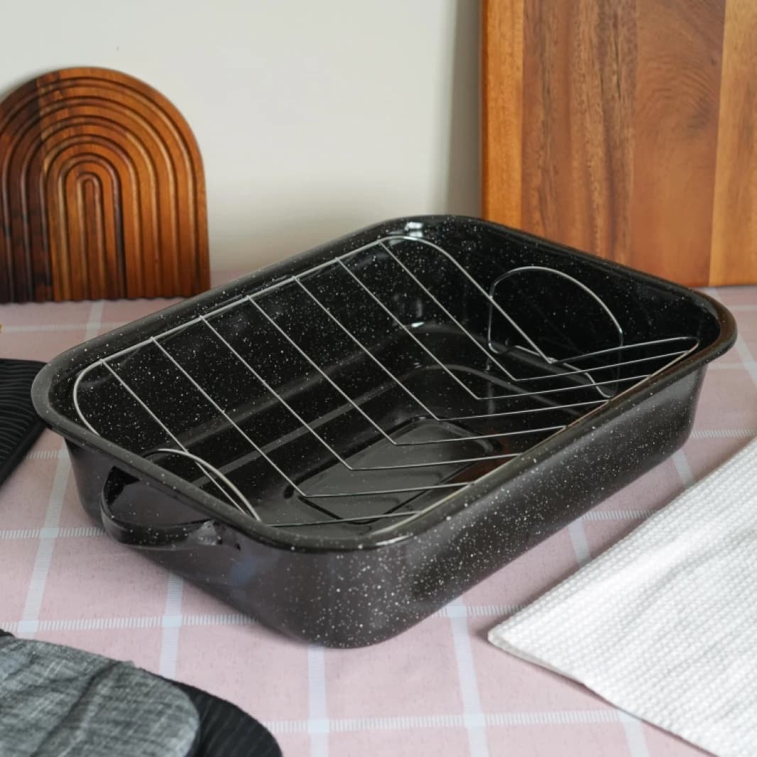 Oven tray with rack