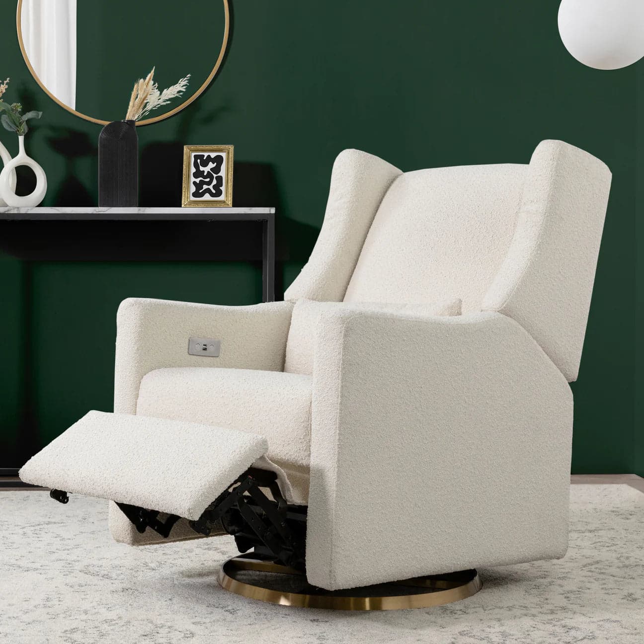 Kiwi Electronic Recliner and Swivel Glider in Boucle with USB port