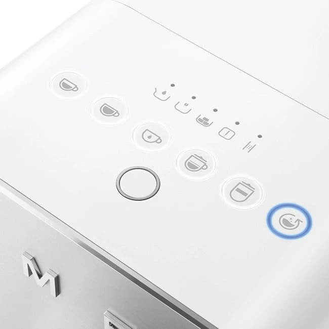 Smeg Automatic Espresso Coffee Machine with a Milk System, 1.4Lit, White