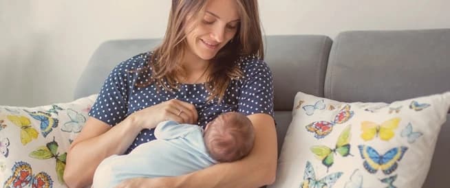 أهمية الرضاعة الطبيعية وتغذية الطفل