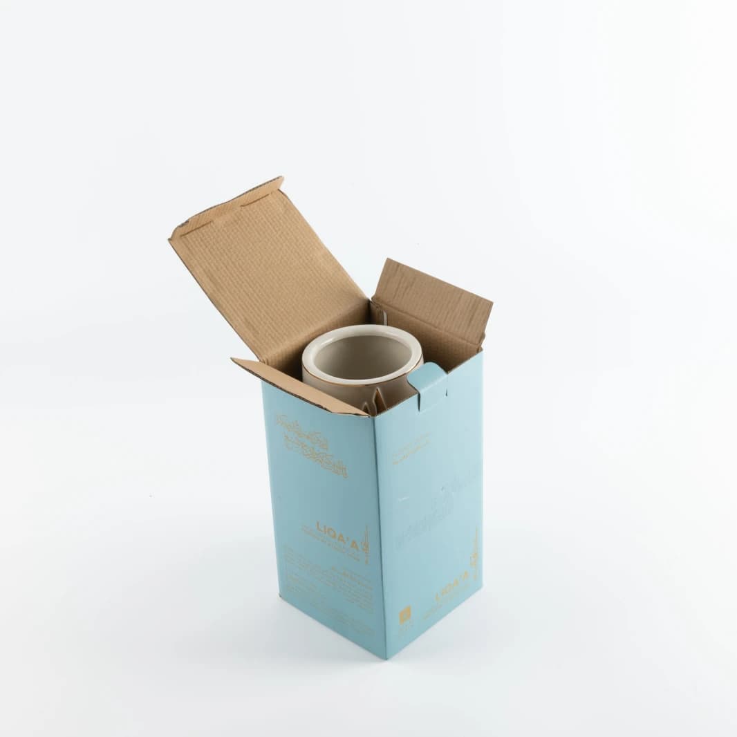 Large Flower Vase from Liqaa - Beige and Gold
