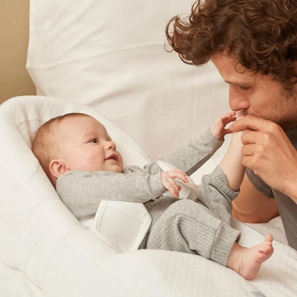 Cacoonababy مع ملاءة مزودة - أبيض