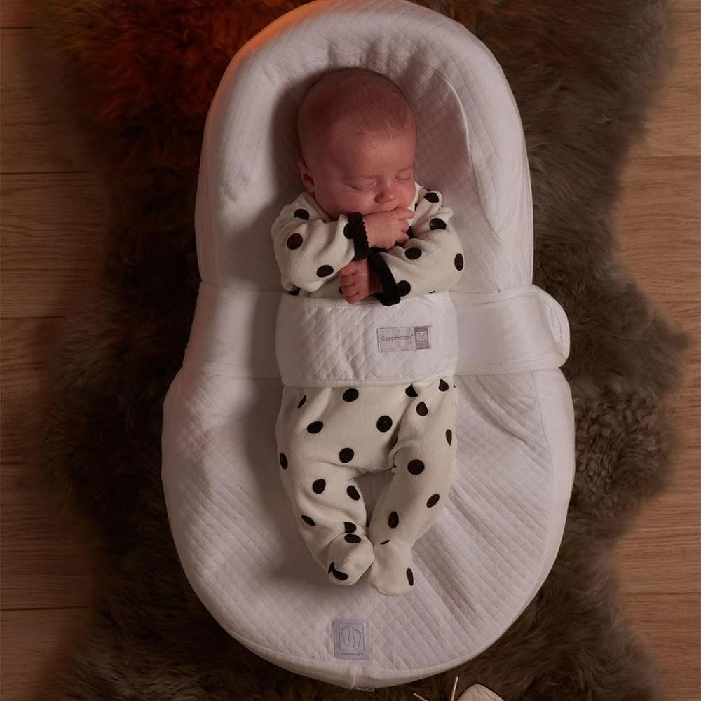 Cacoonababy مع ملاءة مزودة - أبيض