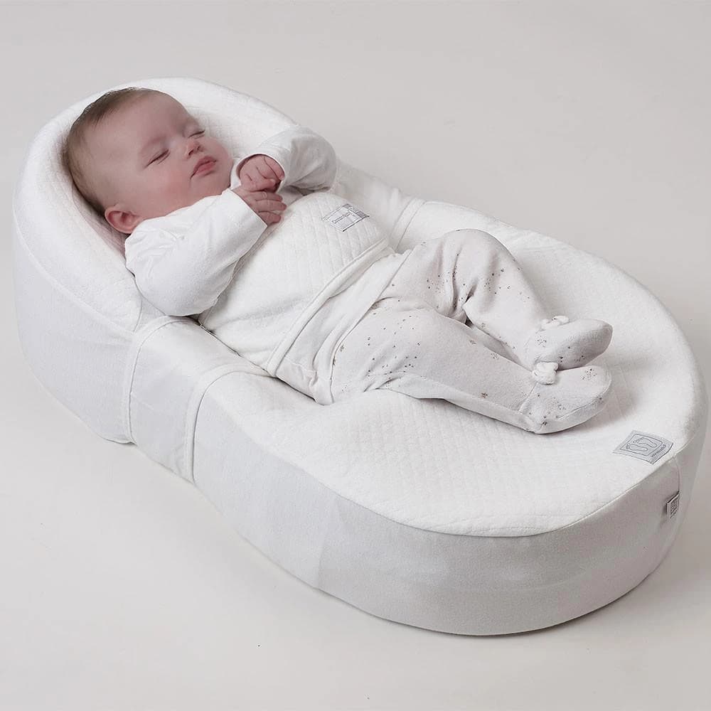 Cacoonababy مع ملاءة مزودة - أبيض