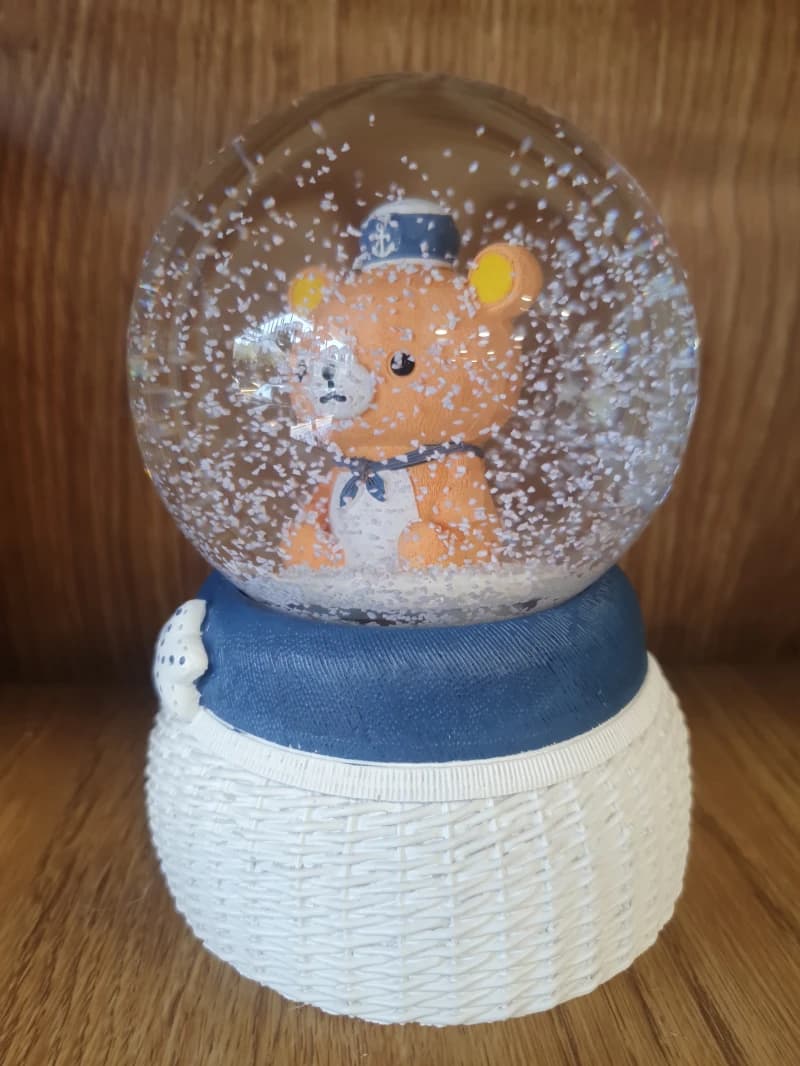Glass Globe with Nautical Bear Design Featuring a Sailor Hat, Perfect for Children and Sea Lovers Decor
