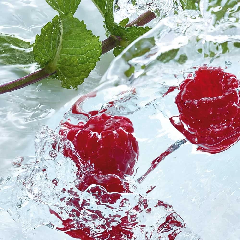 رذاذ معطر بالتوت والنعناع للشعر والجسم