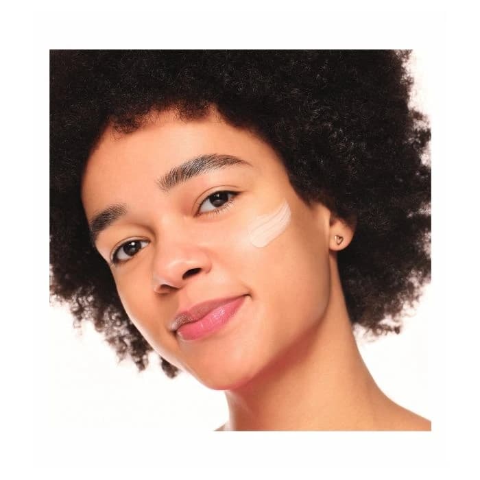 Essence Silky Blur Poreless Primer