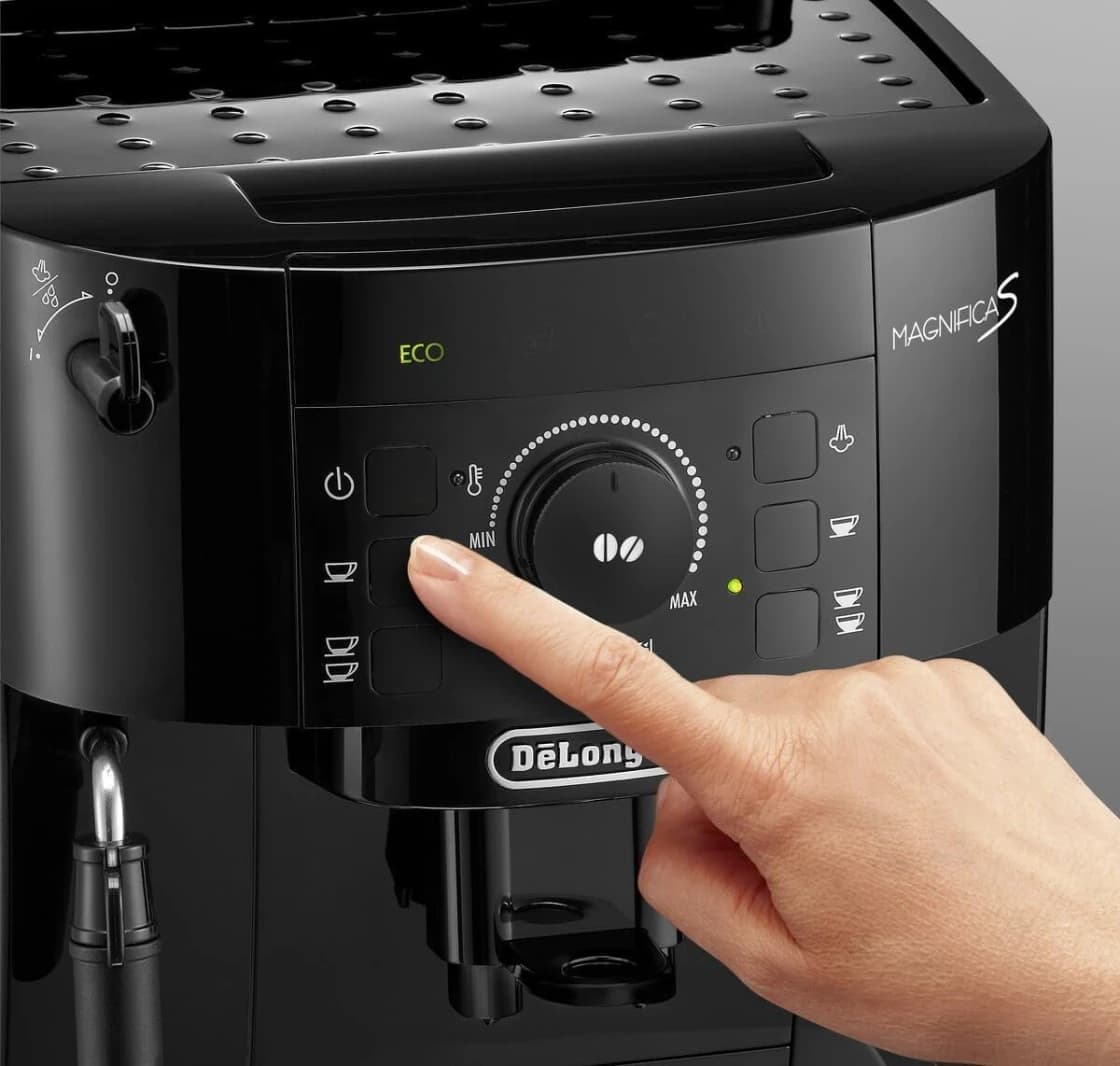 De'Longhi Magnifica S Compact Fully Automatic Coffee Machine