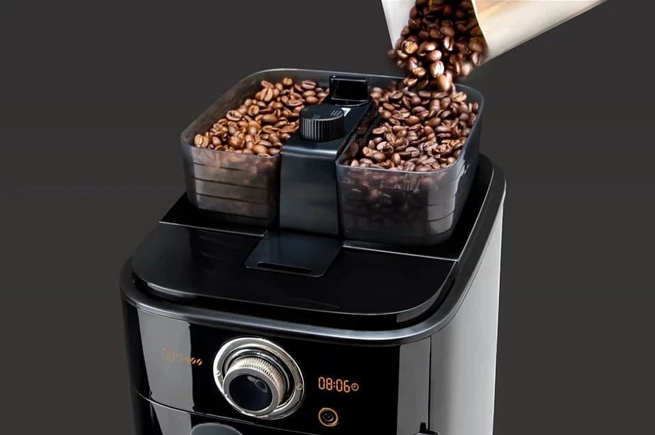 Philips Grind & Brew Coffee Maker HD7762/00