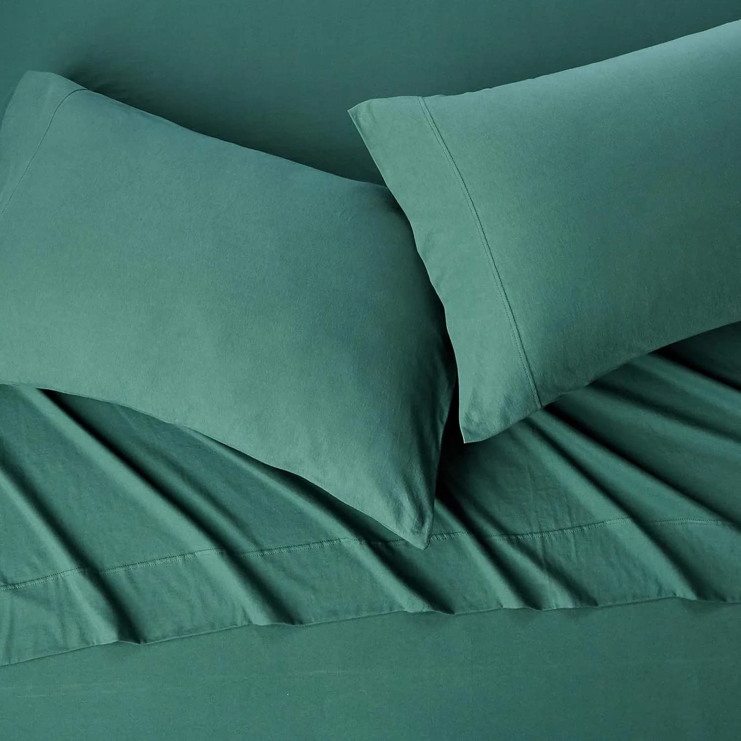Amazon Basics Dark Green Cotton Jersey Bed Sheet Set, Full Size