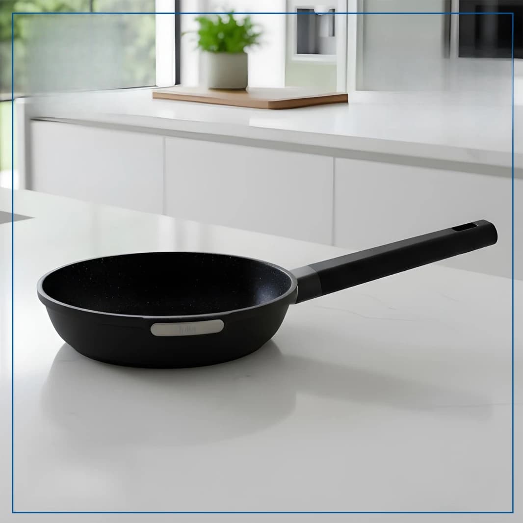 JULIA Granite Skillet