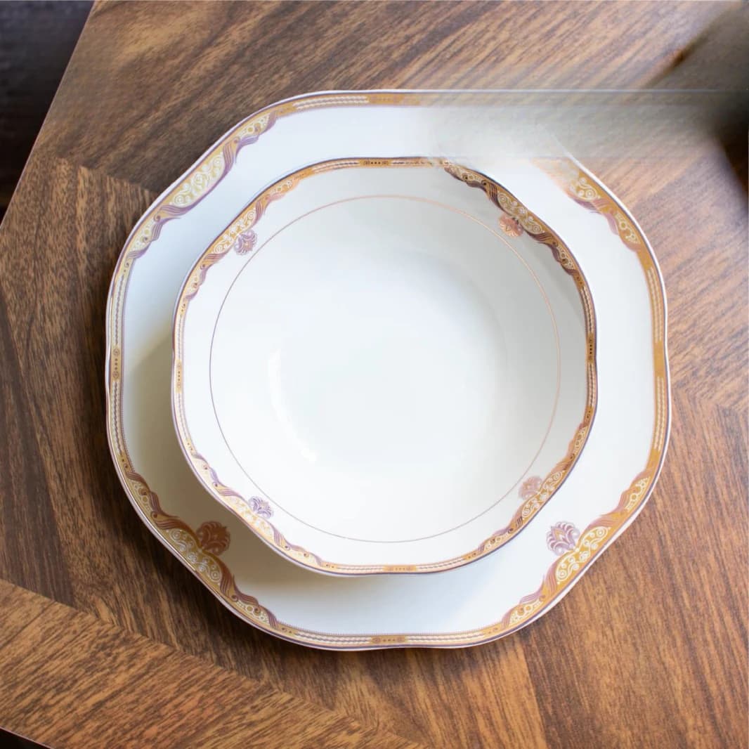24-Piece Dinner Set