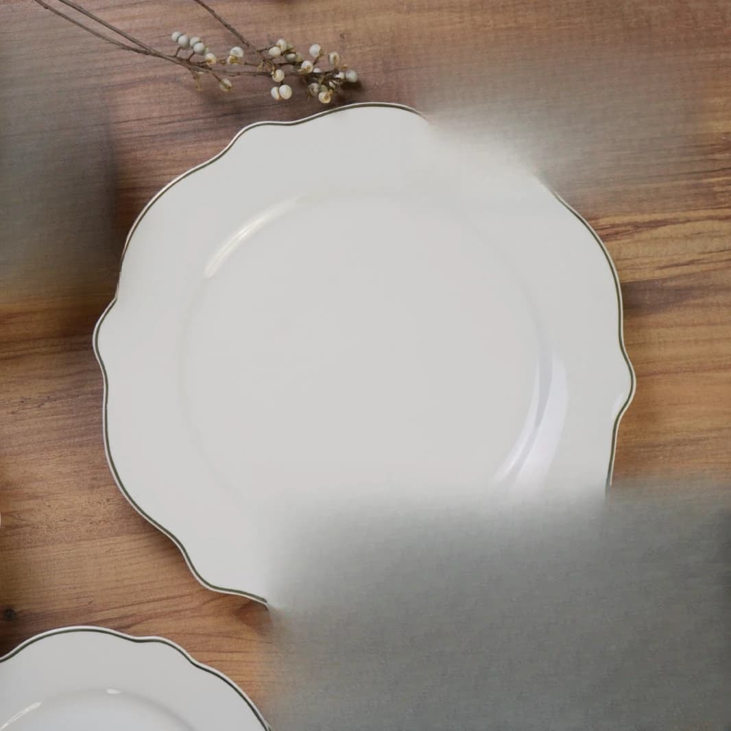 24-Piece Dining Set