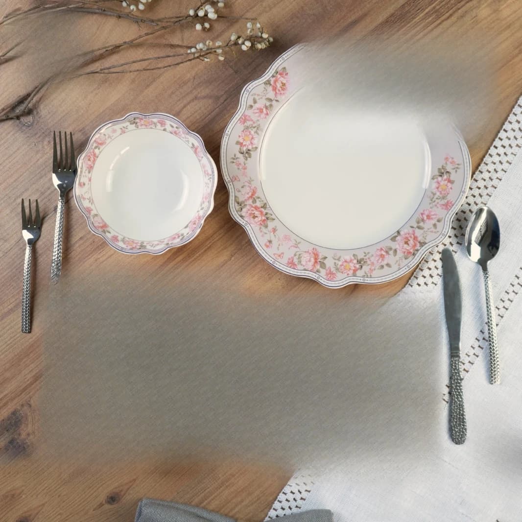 24-Piece Dining Set
