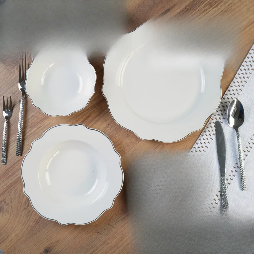 24-Piece Dining Set