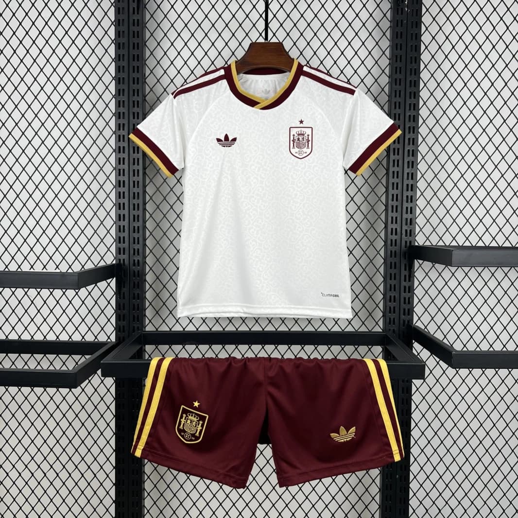 Spain Away Kit 2026 – Kids