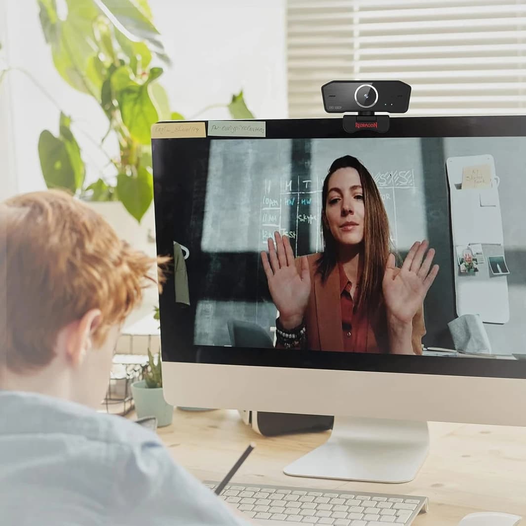 Redragon Gw800 1080p PC Webcam with Built-in Dual Microphone, 360° Rotation