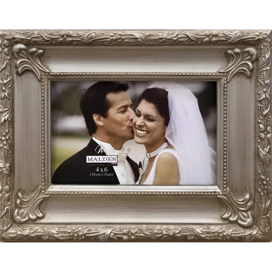Malden Classical Molding Antique Silver 4x6 Photo Frame