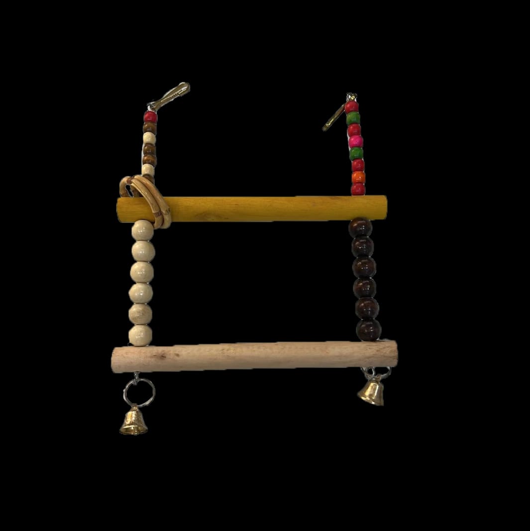 Wooden Parrot Toy A – A classic shape suitable for all parrots