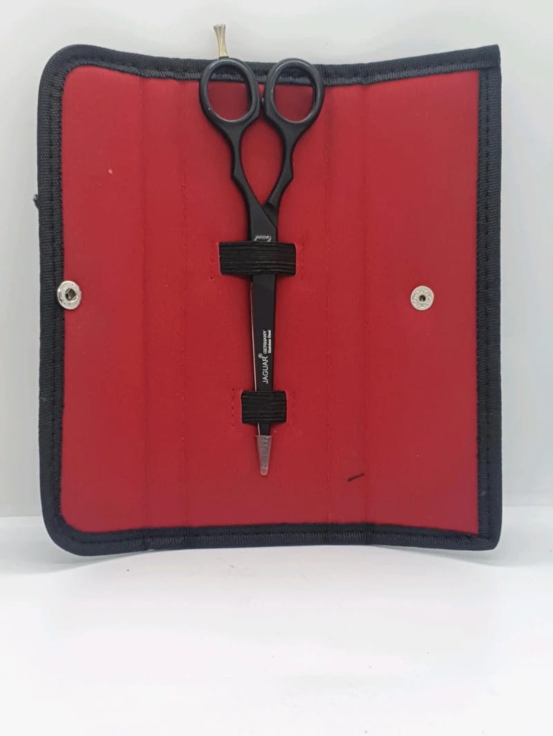 Jack Premium Hair Styling Scissors, Designed with High Quality and Exceptional Comfort for Professional Beauticians and Hair Stylists in Salons.