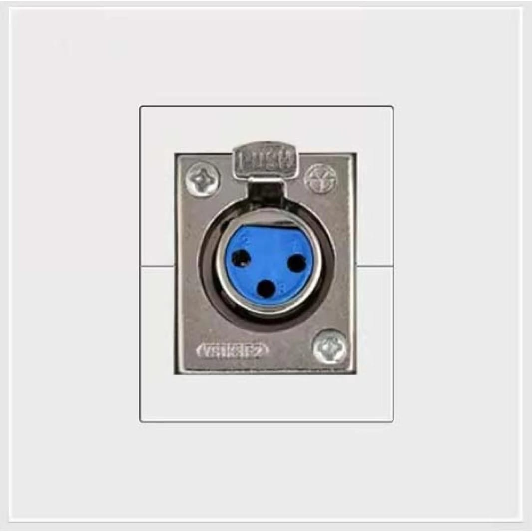 لوحة حائط بمقبس XLR أنثى منفرد