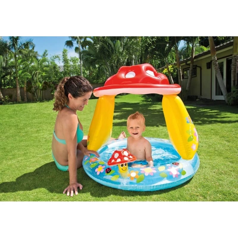 مسبح أطفال إنتكس بتصميم الفطر المظلل، 102 × 89 سم