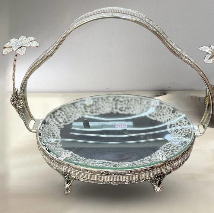 Luxury Serving Tray with Crystal Glass and Elegant Floral Handle, Perfect for Presenting Sweets and Fruits at Events and Celebrations, Expertly Designed to Add a Stunning Aesthetic Touch for Style Enthusiasts