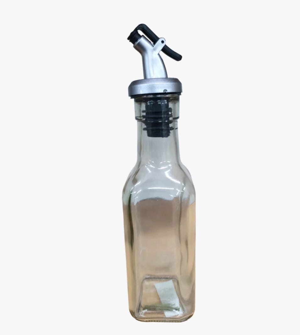 Chef Life High Quality Glass Oil or Vinegar Bottle with Large Capacity Elegant Design for Easy Pouring Ideal for Home Kitchens and Fine Dining Restaurants