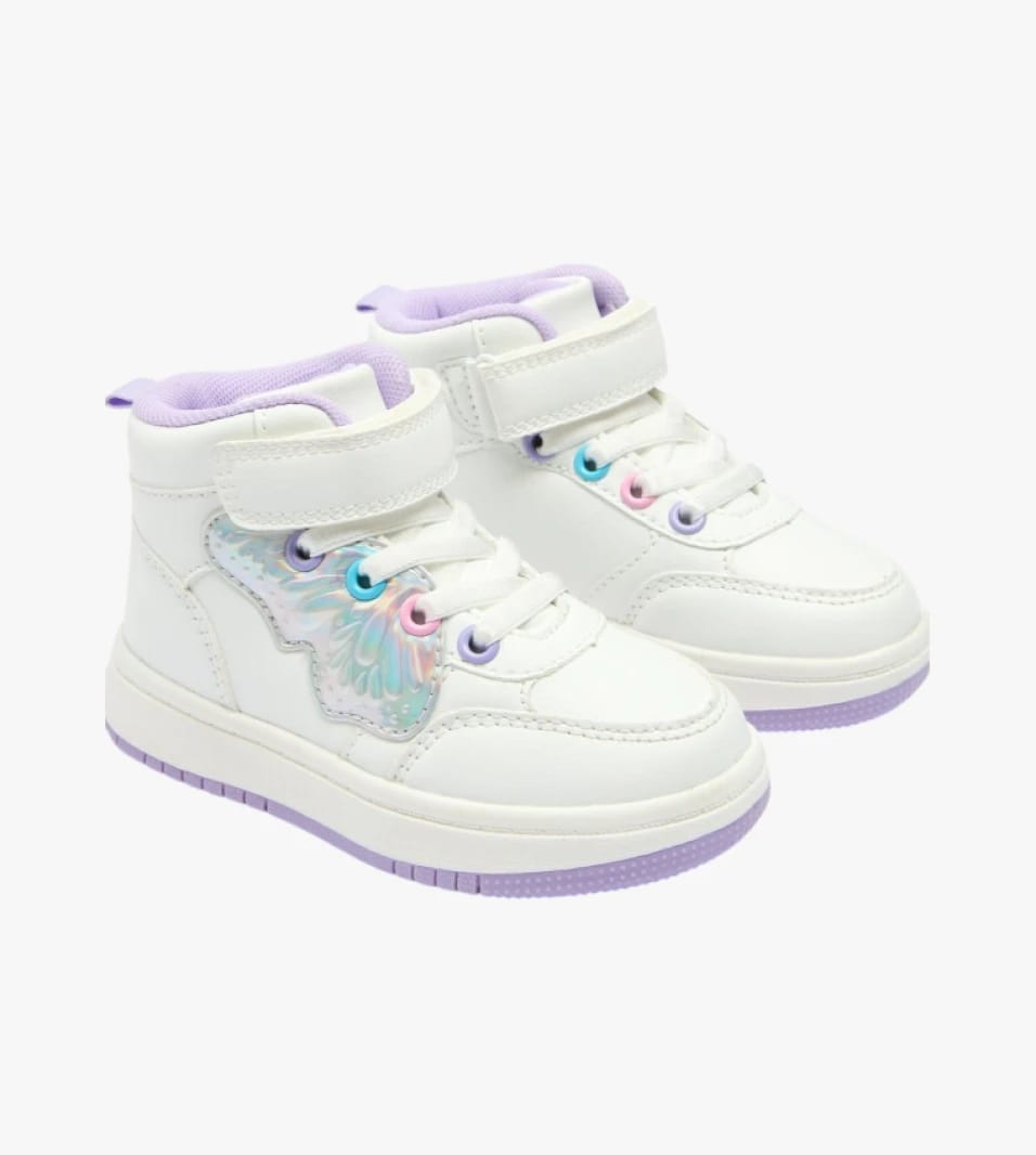 Children's Athletic Shoes with Stunning Colors and Butterfly Wings Design, Offering Durable Materials for Comfort during Play and Daily Activities. Crafted with Precision to Make Every Step Magical.
