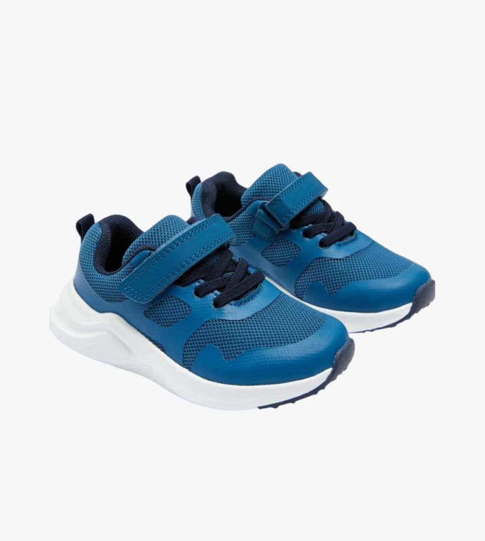 Children's Stylish and Comfortable Sneakers from a Famous Brand, in Charming Blue Color, Equipped with Laces and Easy Velcro Closure, Perfect for Boys and Girls for Walking, Running, and Various Daily Activities, Mesh Design for Better Ventilation