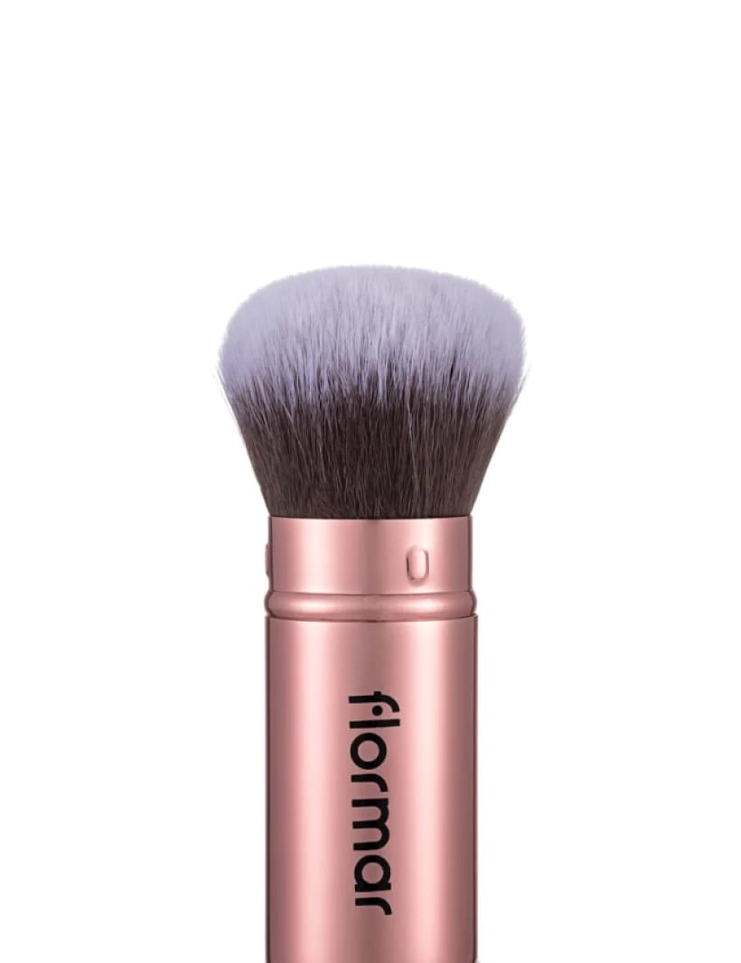 Retractable Blush-on Brush With Cap