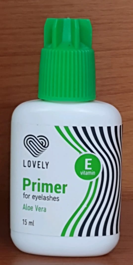 Lovely Eyelash Primer with Nourishing Vitamin E Formula Designed for Enhanced Lash Extension Retention and Aloe Vera
