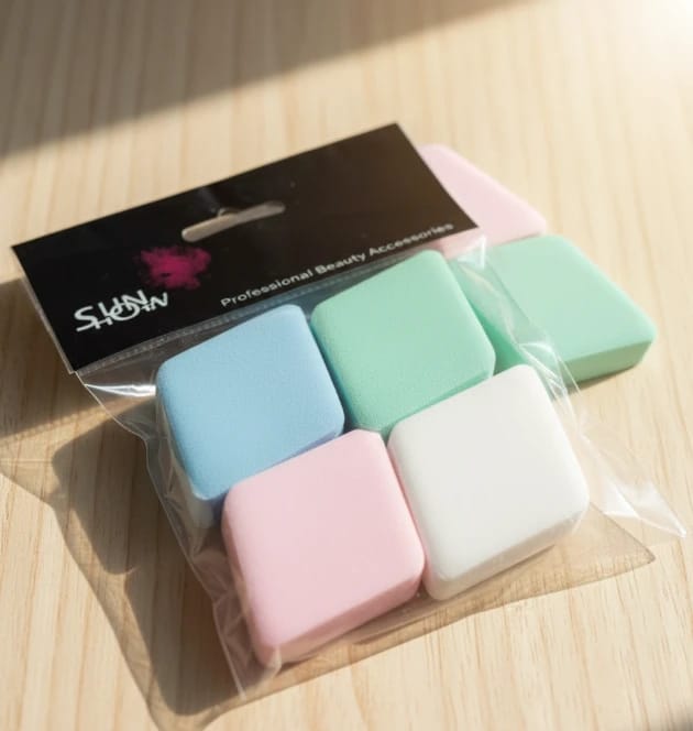 High-Quality Makeup Sponge by Shi Ni Show, Perfect for Blending Foundation and Liquid Products for All Skin Types