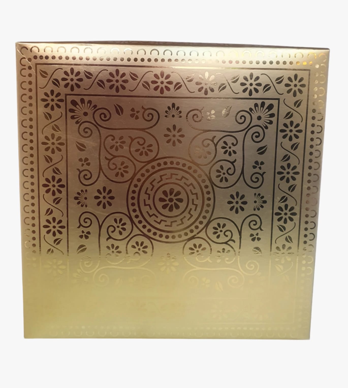 Elegant Ornate Gold Gift Box with Eastern Design for Decorative and Special Occasions for Luxury Lovers