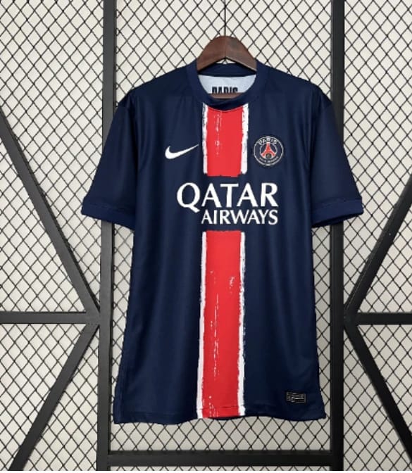 طقم باريس سان جيرمان الأساسي 2024/25