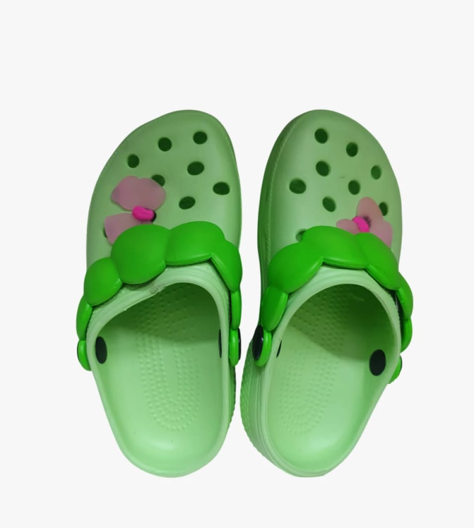 Premium Kids Fall Lightweight Open-Toe Green Clogs with Floral Designs for Stylish Little Ones.