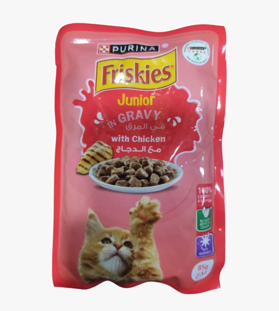 Purina Friskies Junior Cat Food in Gravy with Chicken, a Special Nutritional Delicacy for Happy and Healthy Kittens