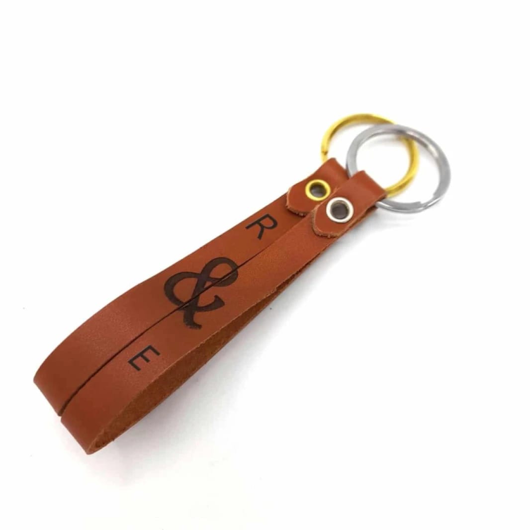 Me1536 – Genuine Brown Leather Couple Keychain